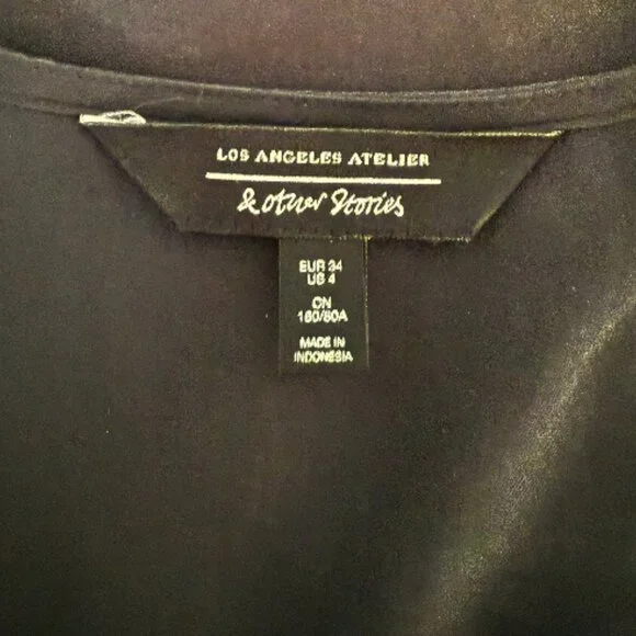 & Other Stories Black Mini Dress – Silky material and flattering Fit - Picture 5 of 7